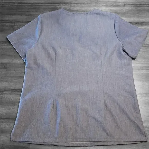 FIGS Casma Scrub Top Women’s Large Graphite 3-Pocket EUC - Picture 2 of 8